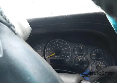 2001 GMC Sierra 1500 Sl/Sle from USA, damaged, VIN 2GTEC19V311216335